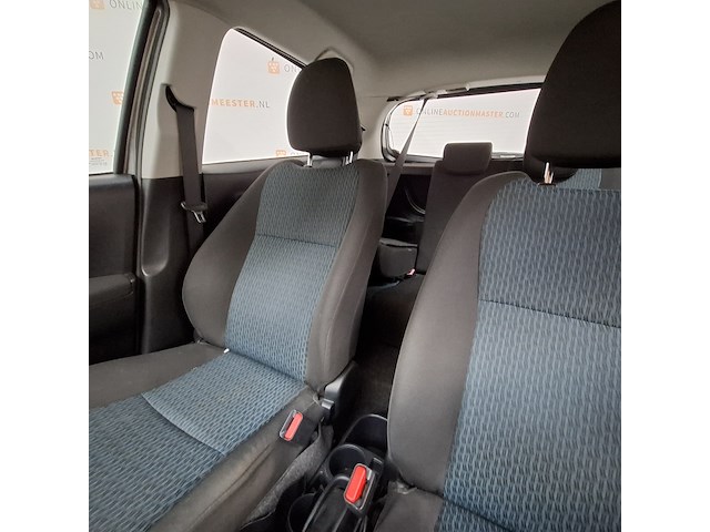 Personenauto, toyota, yaris, 1.0 vvt-i aspiration, 2012 - afbeelding 31 van  61