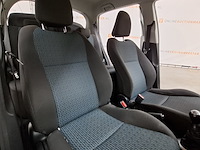 Personenauto, toyota, yaris, 1.0 vvt-i aspiration, 2012 - afbeelding 40 van  61