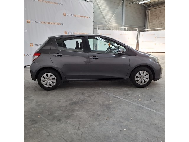 Personenauto, toyota, yaris, 1.0 vvt-i aspiration, 2012 - afbeelding 34 van  61