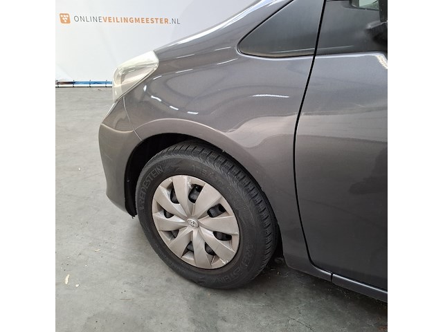 Personenauto, toyota, yaris, 1.0 vvt-i aspiration, 2012 - afbeelding 61 van  61