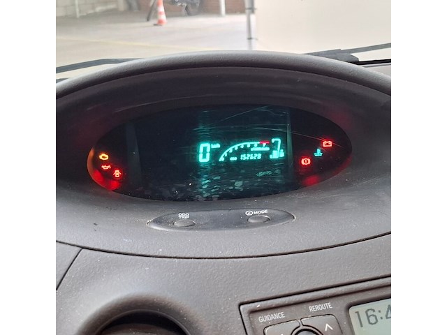 Personenauto, toyota, yaris, 1.0 vvt-i terra, 2005 - afbeelding 39 van  70