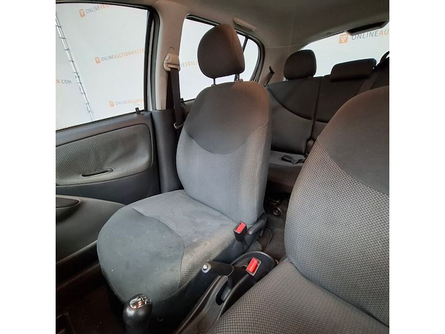Personenauto, toyota, yaris, 1.0 vvt-i terra, 2005 - afbeelding 43 van  70
