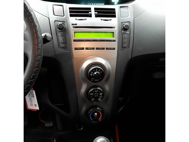 Personenauto, toyota, yaris, 1.0 vvti acces, 2011 - afbeelding 18 van  38