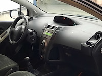 Personenauto, toyota, yaris, 1.0 vvti acces, 2011 - afbeelding 25 van  38