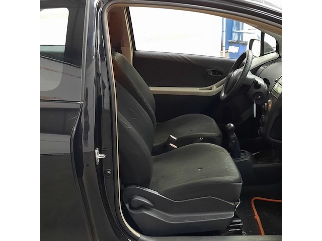 Personenauto, toyota, yaris, 1.0 vvti acces, 2011 - afbeelding 26 van  38