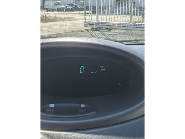 Personenauto, toyota, yaris 1.3-16v vvt-i sol, 2000 - afbeelding 7 van  45