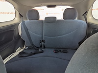 Personenauto, toyota, yaris 1.3-16v vvt-i sol, 2000 - afbeelding 16 van  45