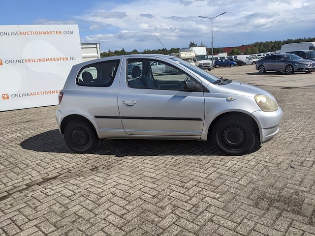 Personenauto, toyota, yaris 1.3-16v vvt-i sol, 2000 - afbeelding 41 van  45