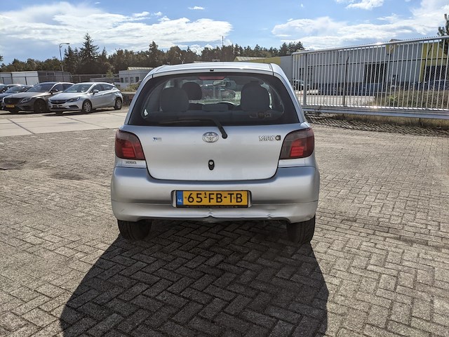 Personenauto, toyota, yaris 1.3-16v vvt-i sol, 2000 - afbeelding 43 van  45