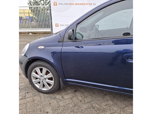 Personenauto, toyota, yaris, 1.3-16v vvt-i sol, 2002 - afbeelding 2 van  37