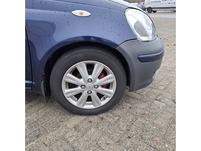 Personenauto, toyota, yaris, 1.3-16v vvt-i sol, 2002 - afbeelding 7 van  37