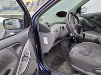 Personenauto, toyota, yaris, 1.3-16v vvt-i sol, 2002 - afbeelding 13 van  37