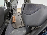 Personenauto, toyota, yaris, 1.3-16v vvt-i sol, 2002 - afbeelding 16 van  37