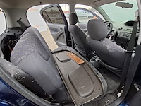 Personenauto, toyota, yaris, 1.3-16v vvt-i sol, 2002 - afbeelding 18 van  37