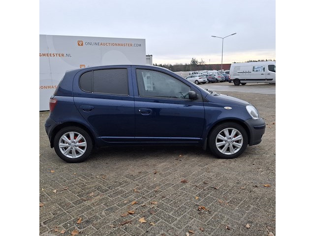 Personenauto, toyota, yaris, 1.3-16v vvt-i sol, 2002 - afbeelding 32 van  37