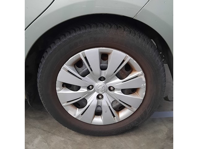 Personenauto, toyota, yaris, 1.3 vvt-i aspiration, 2012 - afbeelding 7 van  34