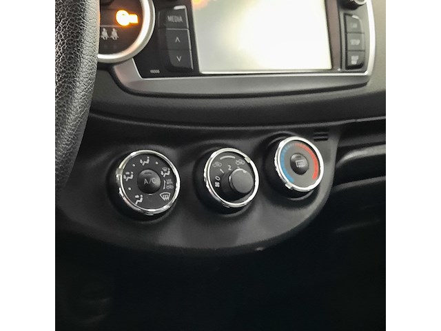 Personenauto, toyota, yaris, 1.3 vvt-i aspiration, 2012 - afbeelding 16 van  34