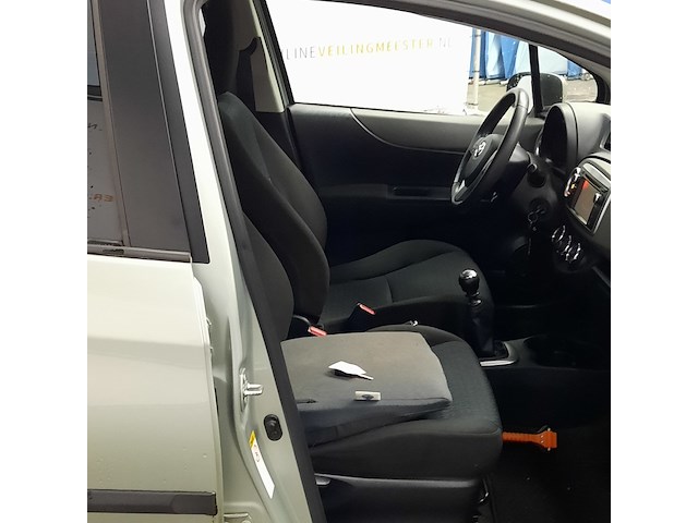 Personenauto, toyota, yaris, 1.3 vvt-i aspiration, 2012 - afbeelding 24 van  34