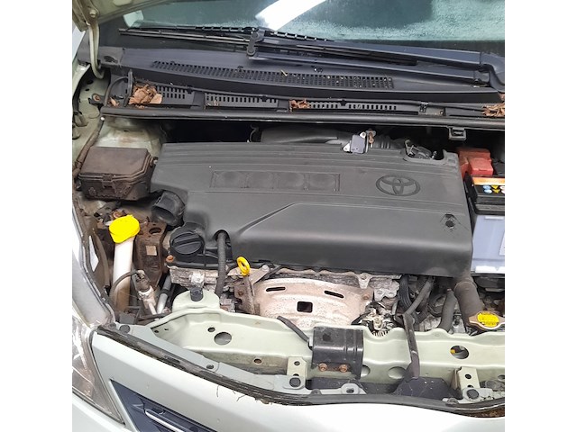 Personenauto, toyota, yaris, 1.3 vvt-i aspiration, 2012 - afbeelding 28 van  34