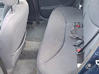 Personenauto, toyota, yaris, 1.3 vvt-i luna, 2002 - afbeelding 4 van  31