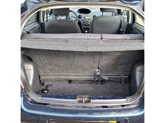 Personenauto, toyota, yaris, 1.3 vvt-i luna, 2002 - afbeelding 5 van  31