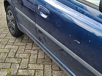 Personenauto, toyota, yaris, 1.3 vvt-i luna, 2002 - afbeelding 14 van  31