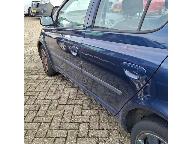 Personenauto, toyota, yaris, 1.3 vvt-i luna, 2002 - afbeelding 16 van  31