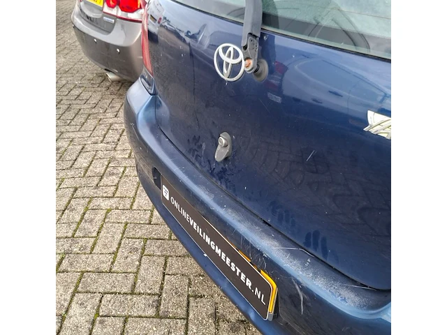Personenauto, toyota, yaris, 1.3 vvt-i luna, 2002 - afbeelding 18 van  31
