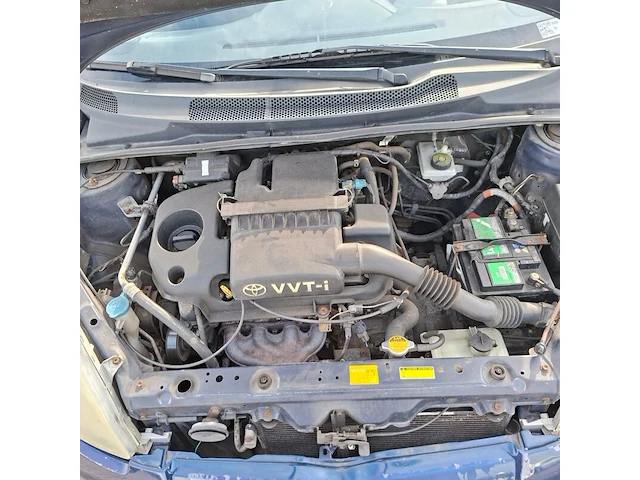 Personenauto, toyota, yaris, 1.3 vvt-i luna, 2002 - afbeelding 30 van  31