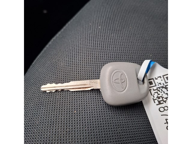 Personenauto, toyota, yaris, 1.3 vvt-i sol, grijs, 2004 - afbeelding 7 van  34