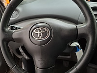 Personenauto, toyota, yaris, 1.3 vvt-i sol, grijs, 2004 - afbeelding 9 van  34
