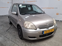Personenauto, toyota, yaris, 1.3 vvt-i sol, grijs, 2004 - afbeelding 23 van  34