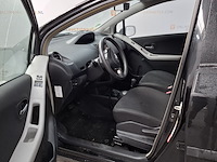 Personenauto, toyota, yaris, 1.3 vvti aspiration, 2010 - afbeelding 16 van  49