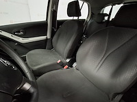 Personenauto, toyota, yaris, 1.3 vvti aspiration, 2010 - afbeelding 18 van  49