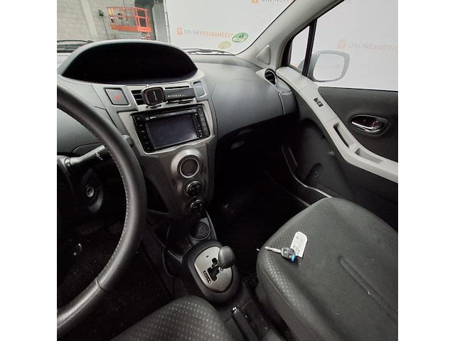 Personenauto, toyota, yaris, 1.3 vvti aspiration, 2010 - afbeelding 22 van  49