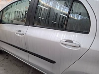 Personenauto, toyota, yaris, 1.3 vvti aspiration, 2010 - afbeelding 3 van  69
