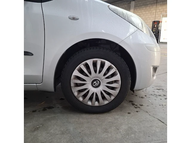 Personenauto, toyota, yaris, 1.3 vvti aspiration, 2010 - afbeelding 14 van  69