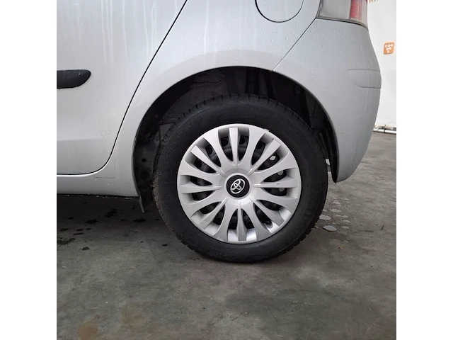 Personenauto, toyota, yaris, 1.3 vvti aspiration, 2010 - afbeelding 19 van  69