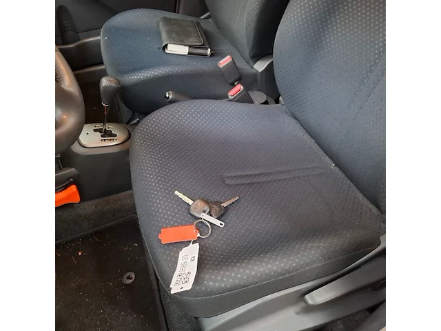 Personenauto, toyota, yaris, 1.3 vvti aspiration, 2010 - afbeelding 30 van  69