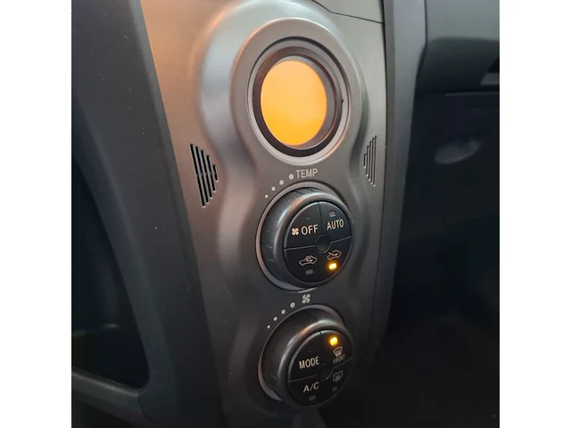 Personenauto, toyota, yaris, 1.3 vvti aspiration, 2010 - afbeelding 37 van  69