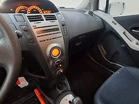 Personenauto, toyota, yaris, 1.3 vvti aspiration, 2010 - afbeelding 39 van  69