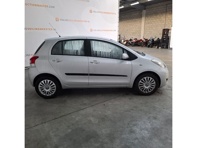 Personenauto, toyota, yaris, 1.3 vvti aspiration, 2010 - afbeelding 34 van  69