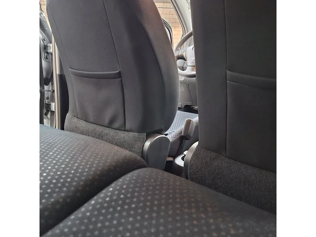 Personenauto, toyota, yaris, 1.3 vvti aspiration, 2010 - afbeelding 47 van  69