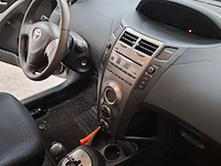 Personenauto, toyota, yaris, 1.3 vvti aspiration, 2010 - afbeelding 48 van  69