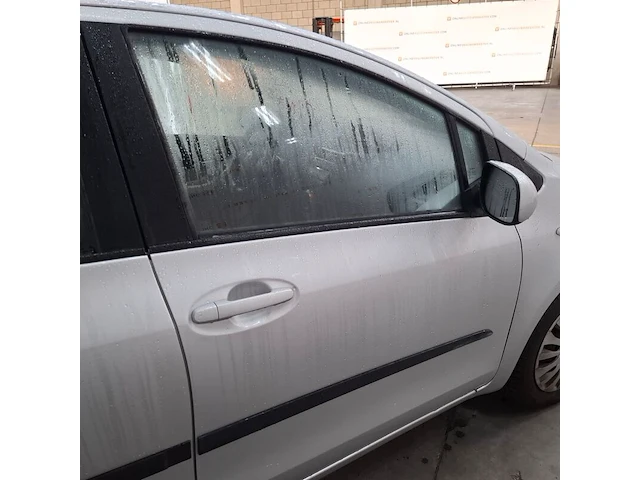 Personenauto, toyota, yaris, 1.3 vvti aspiration, 2010 - afbeelding 56 van  69