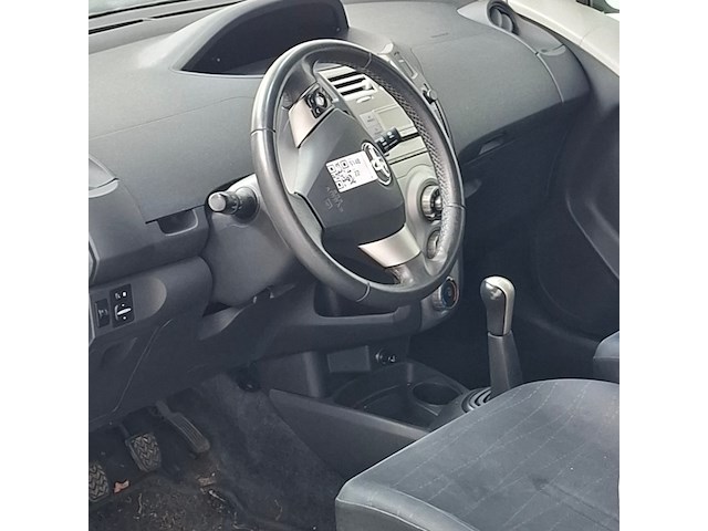 Personenauto, toyota, yaris, 1.3 vvti sol, 2008 - afbeelding 2 van  26