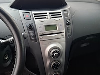 Personenauto, toyota, yaris, 1.3 vvti sol, 2008 - afbeelding 6 van  26