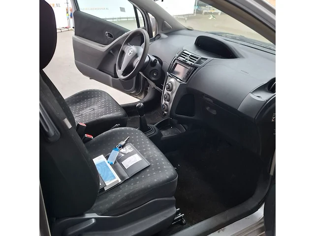 Personenauto, toyota, yaris, 1.3 vvti terra, 2008 - afbeelding 10 van  22