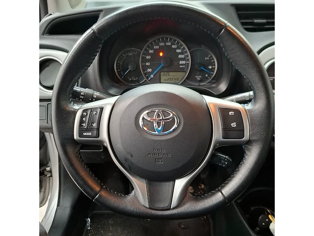 Personenauto, toyota, yaris, 1.5 full hybrid aspiration, 2012 - afbeelding 3 van  19