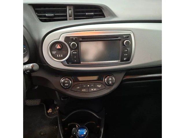 Personenauto, toyota, yaris, 1.5 full hybrid aspiration, 2012 - afbeelding 4 van  19